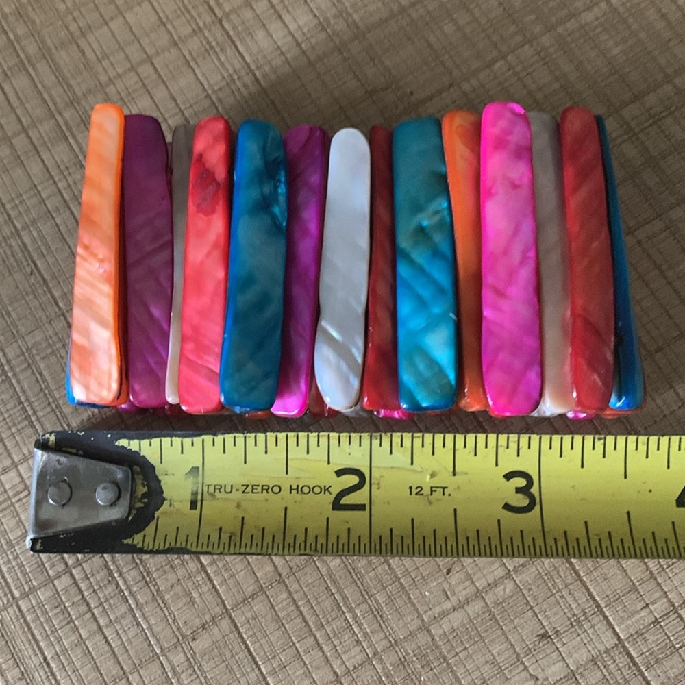 Abalone Shell Bracelet - Picture 2 of 3